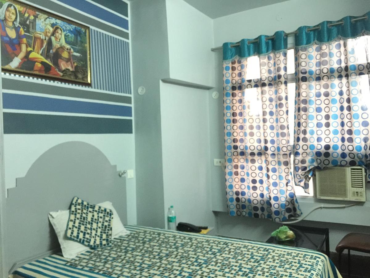 Harsh Hotel Suratgarh Room photo